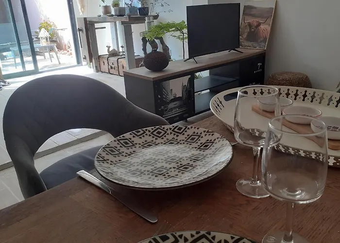 Loft Avec Clim, Parking Et Jardin Proche De La Prázdninový dům