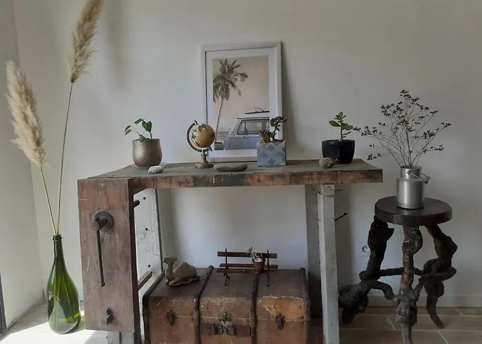 Prázdninový dům Loft Avec Clim, Parking Et Jardin Proche De La *